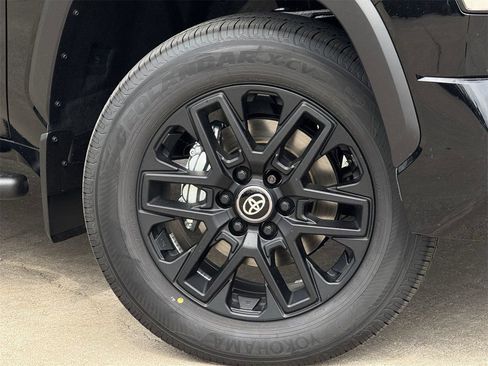 New 2026 Toyota Tundra SR5 RWD image 9