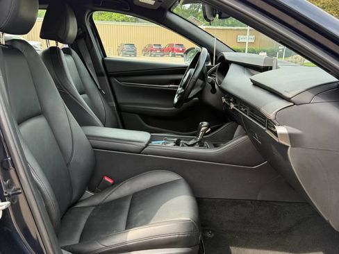 Used 2022 MAZDA MAZDA3 s FWD image 16