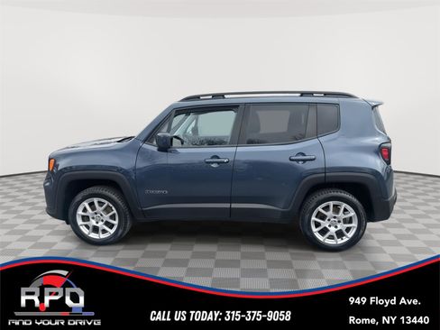 Used 2021 Jeep Renegade Latitude w/ Convenience Group image 2