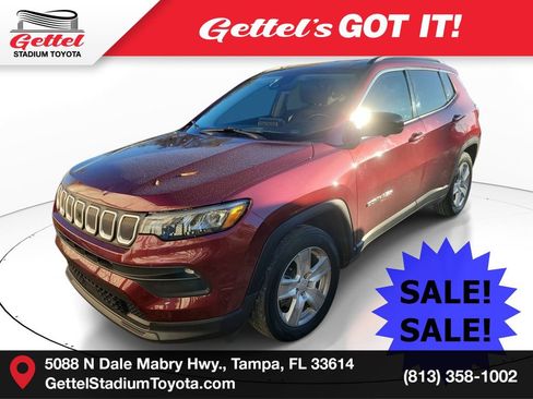 Used 2022 Jeep Compass Latitude w/ Convenience Group image 1