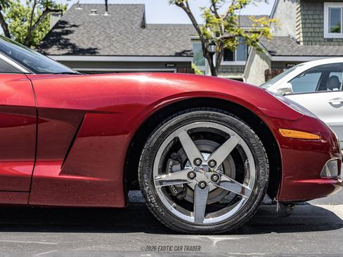 Used 2006 Chevrolet Corvette Convertible w/ Preferred Equipment Group RWD image 11