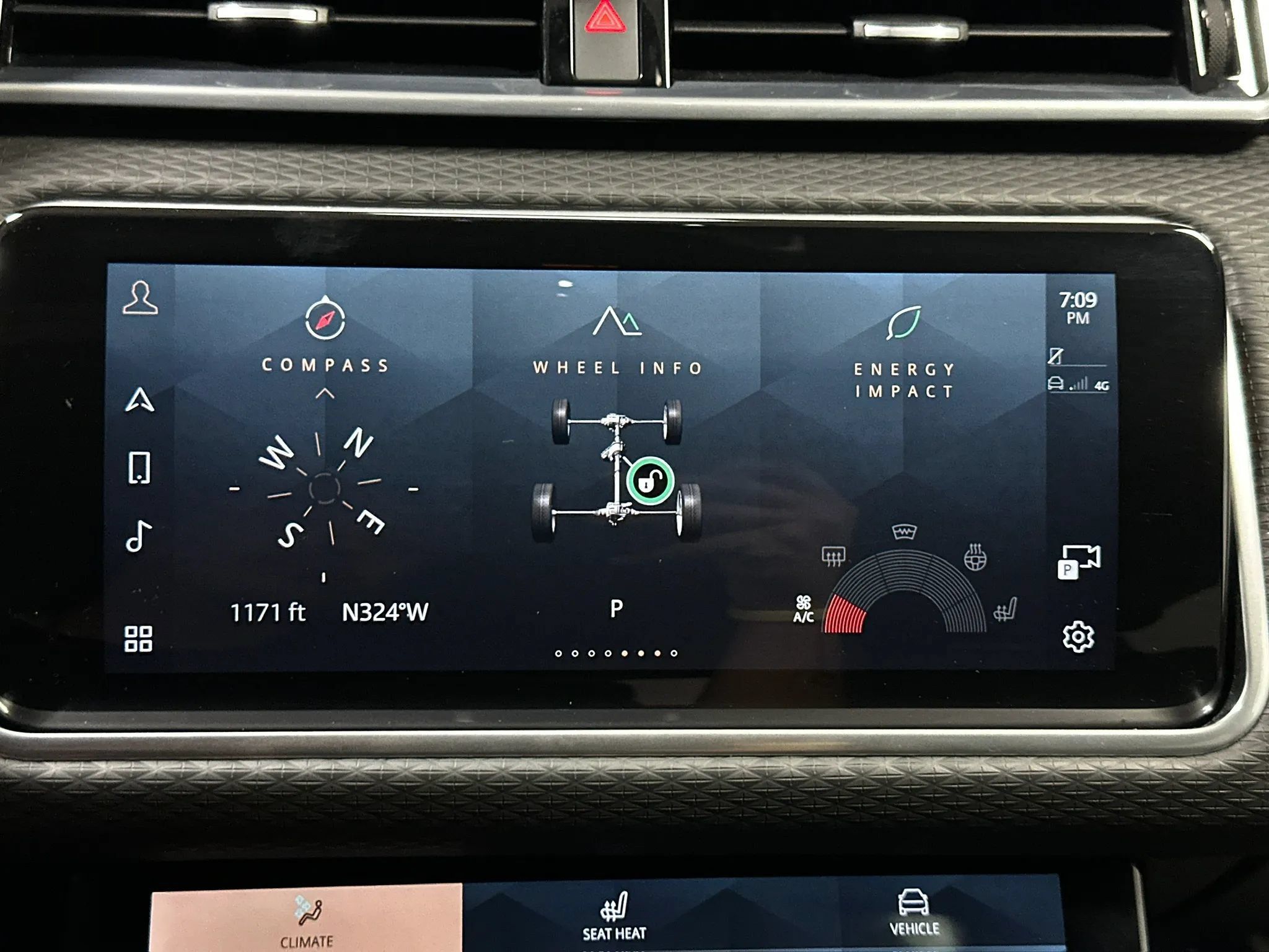 Used 2023 Land Rover Range Rover Velar S AWD/4WD image 40