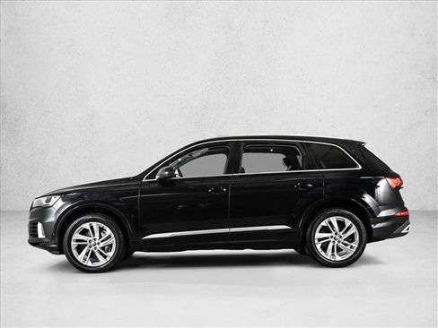 Used 2020 Audi Q7 3.0T Premium Plus w/ Premium Plus Package AWD/4WD image 9