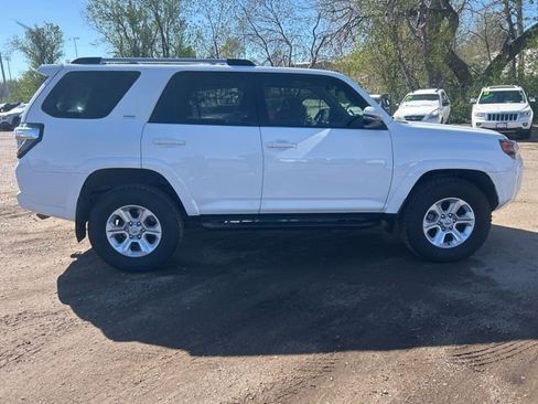 Used 2023 Toyota 4Runner SR5 Premium w/ Moonroof Package image 6