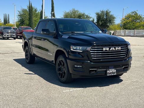 New 2026 RAM 1500 Laramie AWD/4WD image 10