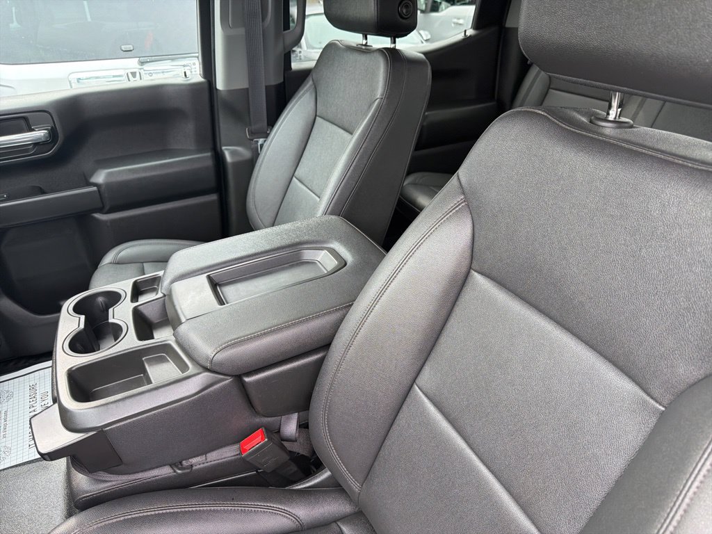 Used 2023 Chevrolet Silverado 1500 W/T w/ Trailering Package AWD/4WD image 9