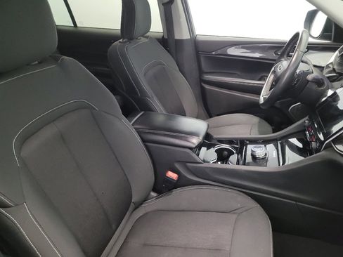 Used 2022 Jeep Grand Cherokee L Laredo w/ Luxury Tech Group I image 21