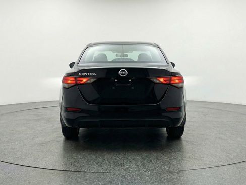 Used 2025 Nissan Sentra S FWD image 7