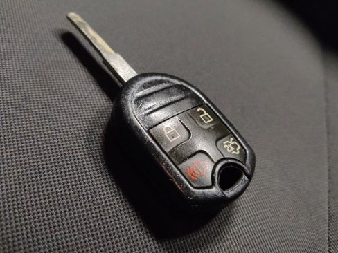 Used 2019 Ford Fiesta SE image 32