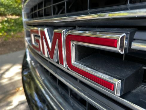 Used 2017 GMC Yukon XL SLT w/ Open Road Package RWD image 66