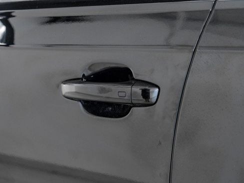 Used 2020 Audi Q7 2.0T Premium Plus w/ Premium Plus Package image 35