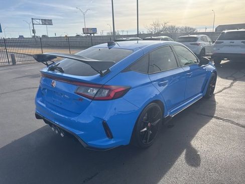 Used 2024 Honda Civic Type R image 3