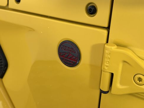 Used 2019 Jeep Wrangler Unlimited Rubicon image 16