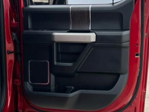 Used 2020 Ford F250 Lariat w/ Lariat Value Package image 16