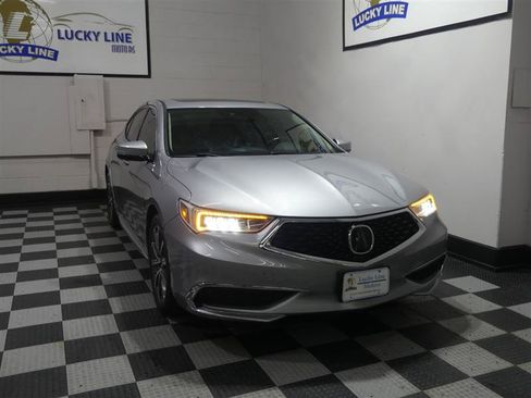Used 2018 Acura TLX V6 w/ Technology Package FWD image 5