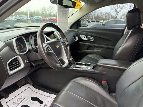 Used 2017 Chevrolet Equinox LT image 13