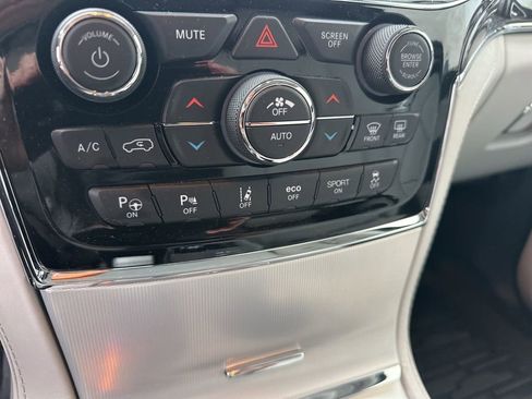 Certified 2021 Jeep Grand Cherokee Summit image 27