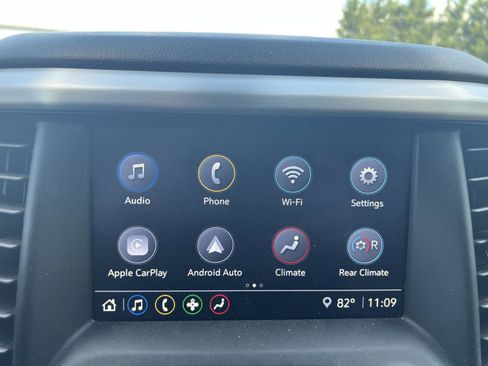 Used 2021 GMC Acadia SLE w/ Driver Convenience Package AWD/4WD image 13