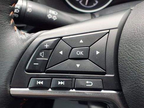 Used 2022 Nissan Sentra SR w/ Midnight Edition FWD image 29