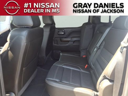 Used 2018 GMC Sierra 1500 Denali w/ Denali Ultimate Package AWD/4WD image 26