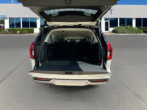 New 2026 Ford Expedition Max Platinum w/ Driver's Package AWD/4WD image 24