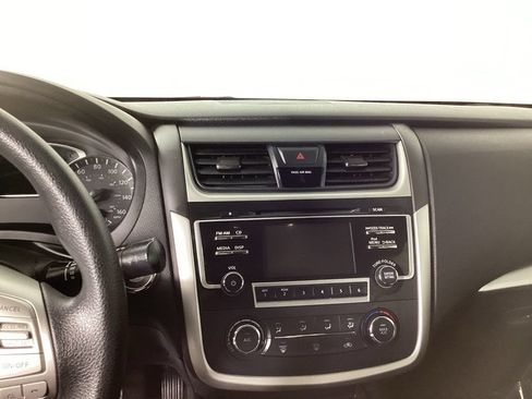 Used 2017 Nissan Altima 2.5 S w/ Power Driver Seat Package FWD image 17