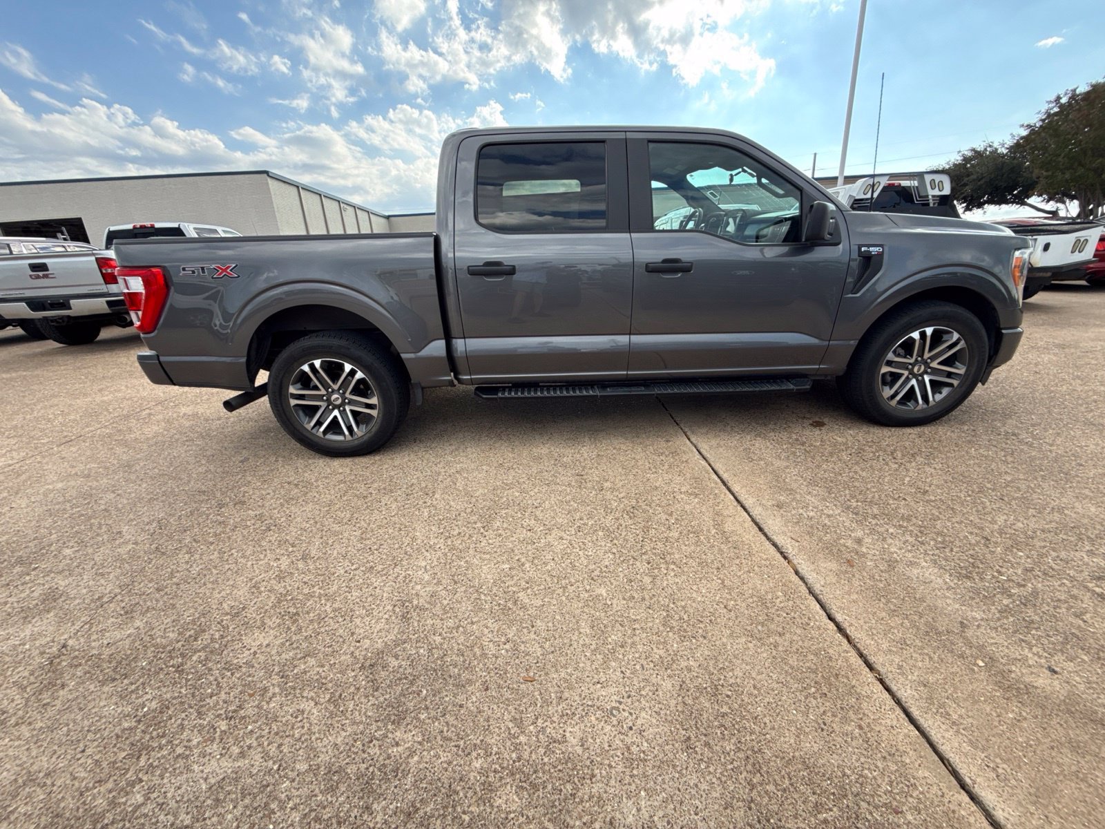 Used 2021 Ford F150 XL w/ STX Appearance Package RWD image 8