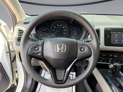 Used 2017 Honda HR-V EX image 21