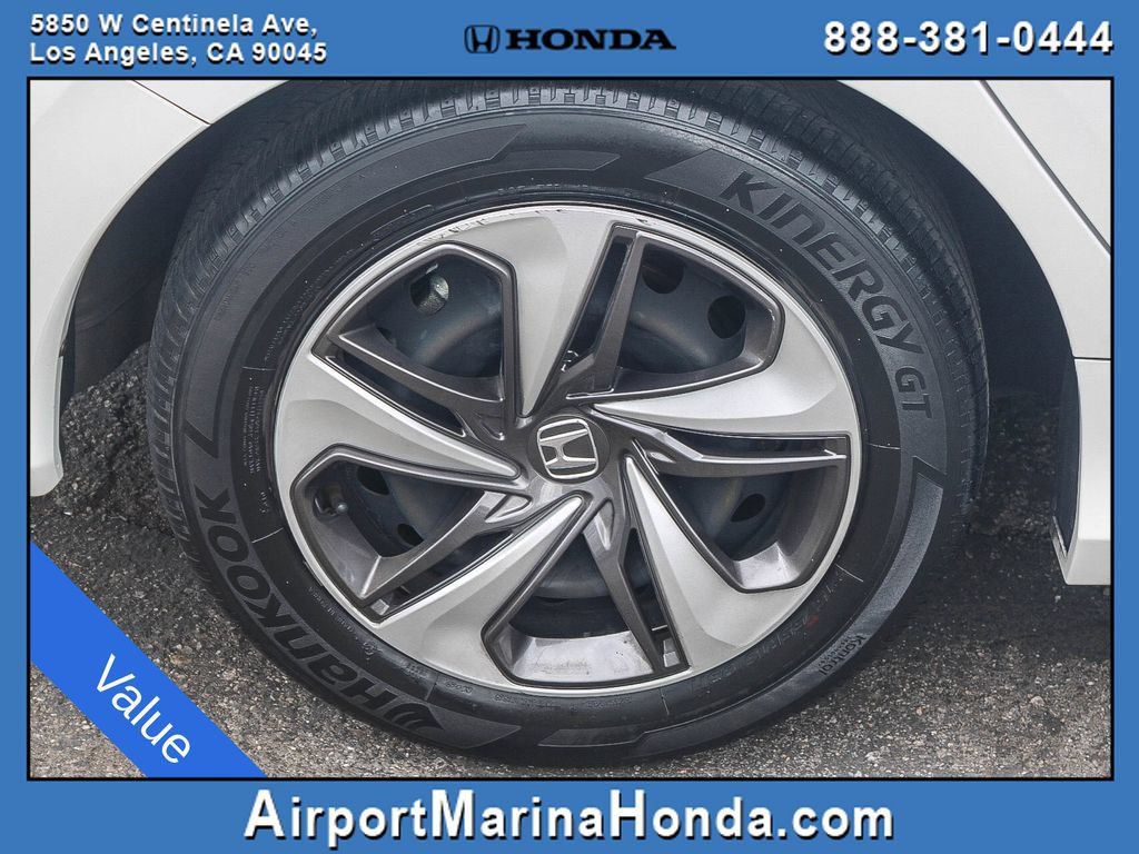 Used 2019 Honda Civic LX image 9