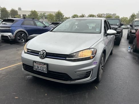 Used 2019 Volkswagen e-Golf SE w/ Driver Assistance Package image 5