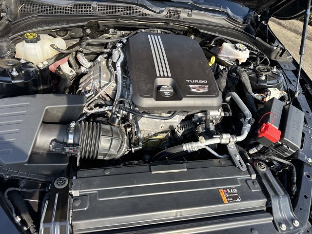 Used 2023 Cadillac CT4 Luxury w/ Sun And Sound Package RWD image 8