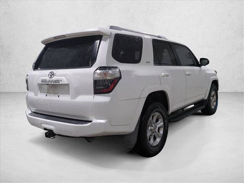 Used 2016 Toyota 4Runner SR5 RWD image 5