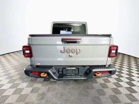 Used 2022 Jeep Gladiator Mojave w/ LED Lighting Group AWD/4WD image 11