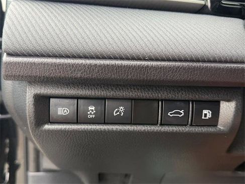 Certified 2025 Toyota Camry SE image 12