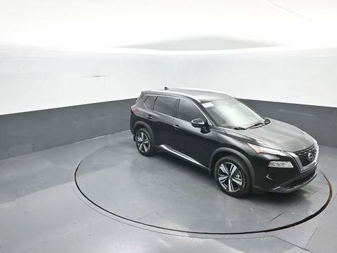 Used 2023 Nissan Rogue SL AWD/4WD image 24