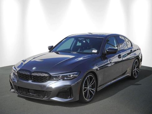 Used 2022 BMW M340i image 3