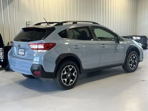 Used 2019 Subaru Crosstrek 2.0i image 3