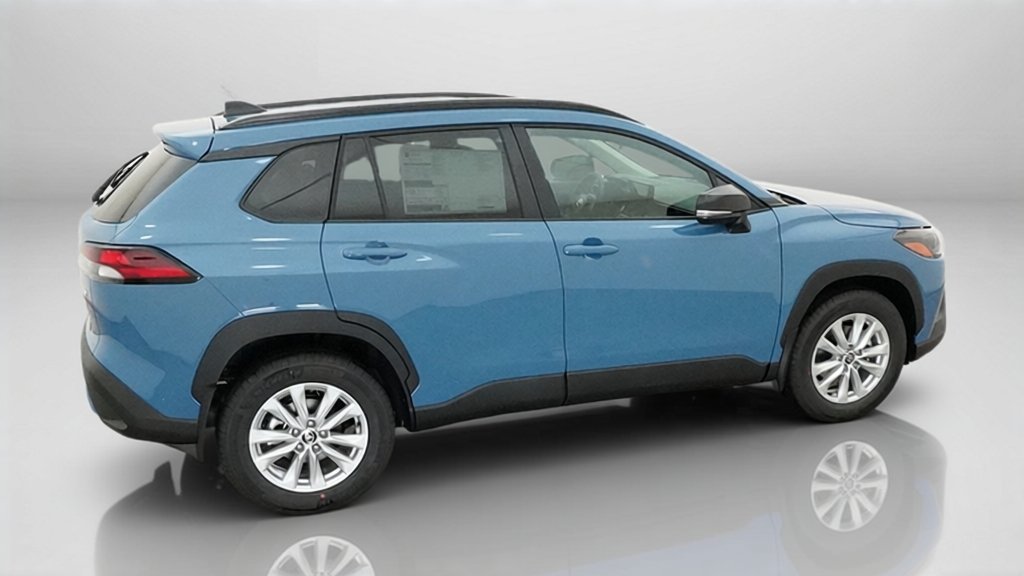New 2026 Toyota Corolla Cross LE w/ Moonroof Package FWD image 22