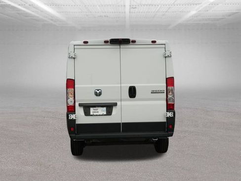 Used 2024 RAM ProMaster 3500 w/ Convenience Group FWD image 8