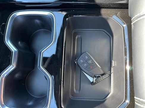 New 2026 Chevrolet Silverado EV LT image 36