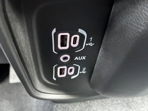 New 2026 RAM 1500 Express image 6