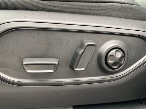 New 2025 Jeep Grand Cherokee Limited image 20