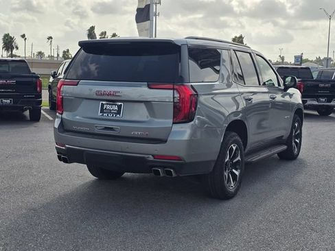 Used 2026 GMC Yukon AT4 AWD/4WD image 5