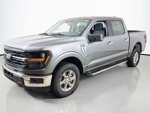 Used 2025 Ford F150 XLT w/ Equipment Group 301A Standard AWD/4WD image 5
