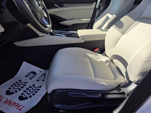 Certified 2018 Honda Accord LX image 15