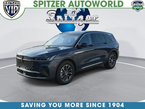 Used 2024 Lincoln Nautilus Premier w/ Equipment Group 102A AWD/4WD image 5