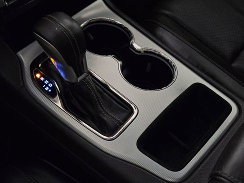 Used 2018 Jeep Grand Cherokee Summit w/ Platinum Series Group image 16