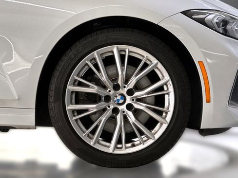 Used 2023 BMW 330i Sedan w/ Driving Assistance Package RWD image 11