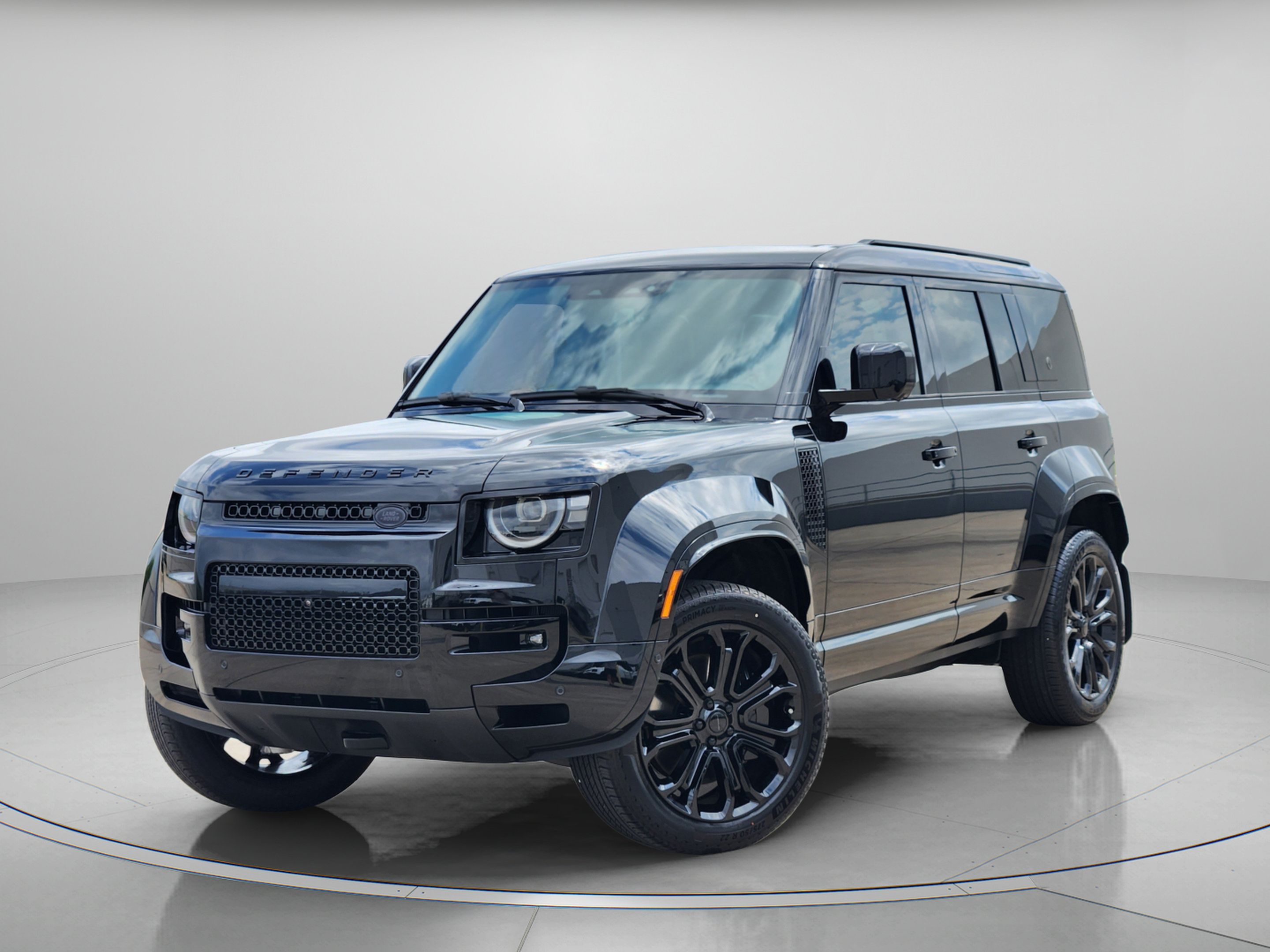 New 2026 Land Rover Defender 110 OCTA AWD/4WD image 1