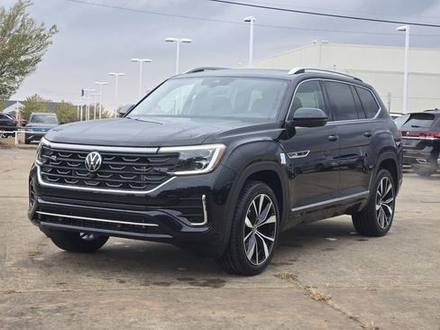 New 2026 Volkswagen Atlas SEL Premium R-Line AWD/4WD image 2